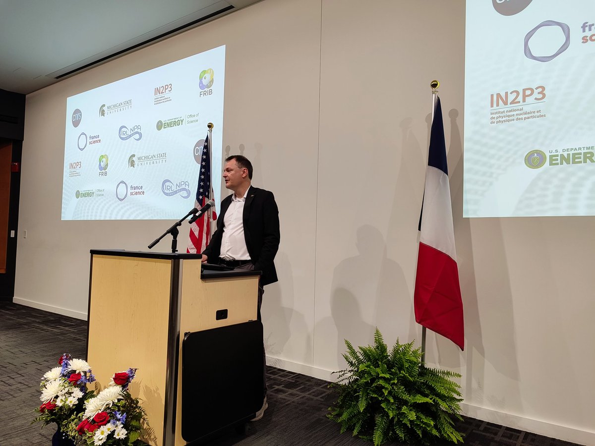 CNRSWashington's tweet photo. Jérôme Margueron, 🇫🇷 Director of the IRL, gave a presentation of this new lab inaugurated last July. The IRL focuses on the physics of the atomic nucleus &amp; the role it plays in the properties of the matter that surrounds us, &amp; in certain processes taking place in the universe. 🌌 https://t.co/GH7gQnvB5w