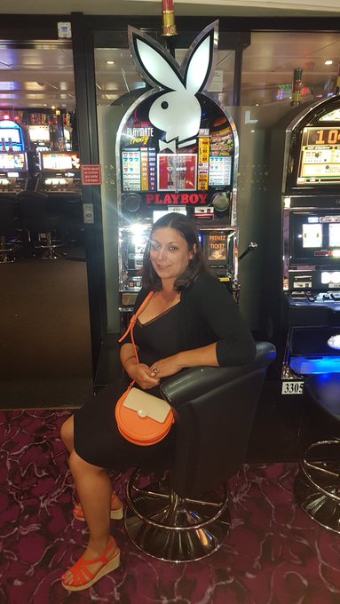 Casino time !!! https://t.co/nMSlFWEsVa<a href="/tag/feet"class="tags"><span>#feet</span></a><a href="/tag/feetfetish"class="tags"><span>#feetfetish</span></a>