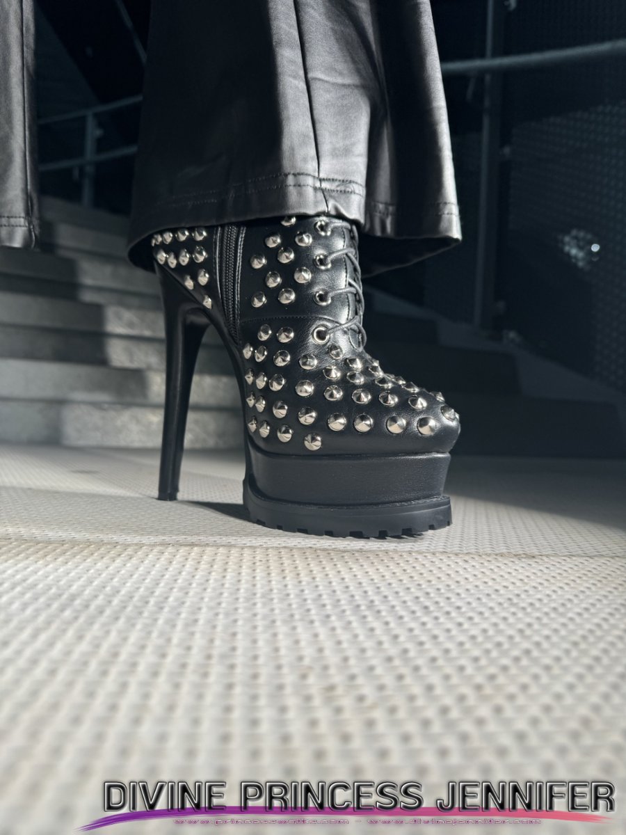 DivineJennifer_'s tweet photo. My Beautiful Studded Boots
🖤🖤🖤🖤🖤🖤🖤🖤🖤🖤🖤🖤🖤🖤
Wanna lick them before I smack them into your balls ? 

I love when your little betaboi brain melts over how gorgeous I look 💦🔐

#femdom #ballbussting #bootworship #bootlicker #bootbitch #cbt #bootslave #mistress #goddess https://t.co/9kf94C2gMJ