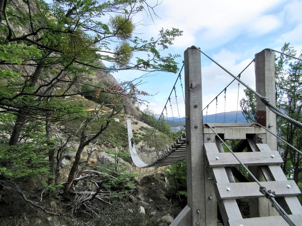 travelstustring's tweet photo. Climbing aboard this week's #Top4Theme #Top4Bridges
๐ง๐ฌ Walking into Bulgaria
๐จ๐ฑ On the O Trek in Patagonia
๐ณ๐ต Kavre village
๐ฟ๐ฒ Victoria Falls NP
Share yours and tag hosts
@obligatraveler
@intheolivegrov1
@OdetteDunn
@pipeaway_travel https://t.co/pyjQvaXRJJ