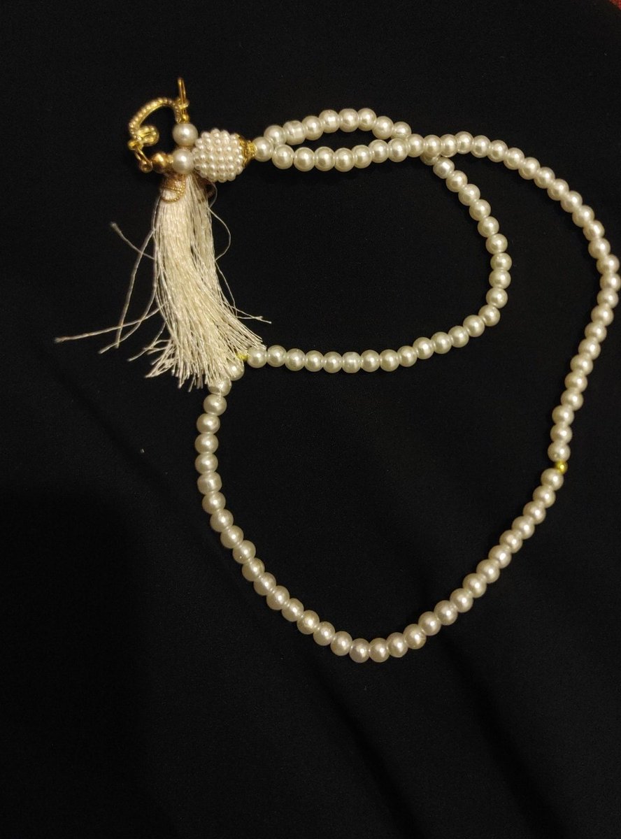 Bazen yalnızca bir secde,bir kelam ...