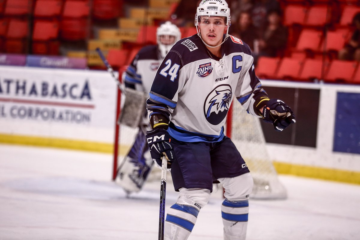 Former <a href="/canmoreeagles/">Canmore Eagles</a> Captain Brody Tallman giving back with camp thespec.com/news/canada/ho…