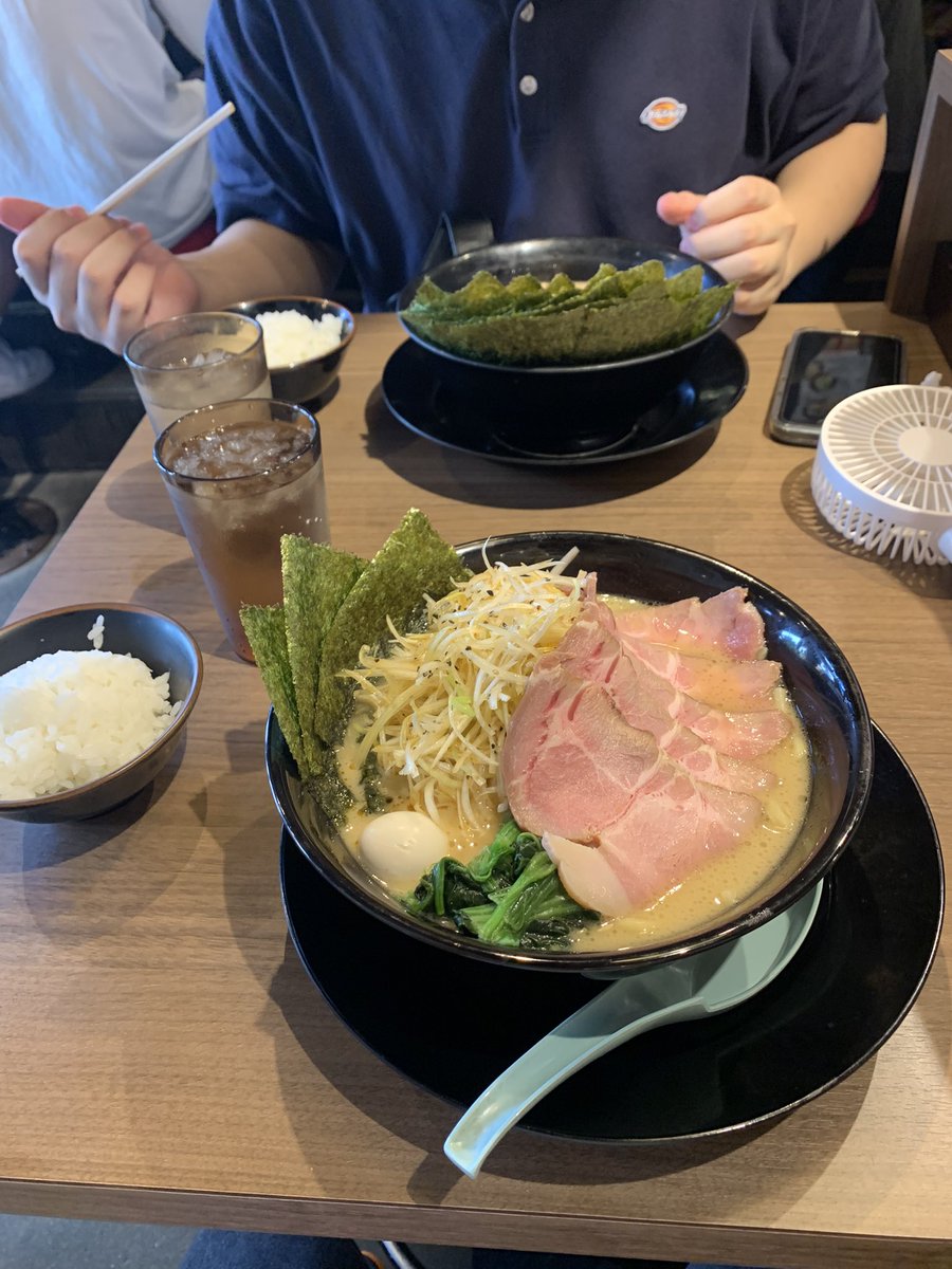 kai_557's tweet photo. 半年ぶりのラーメン美味しかったです🍜
 #金山屋
 #金山駅 https://t.co/gGQPqKSLRL