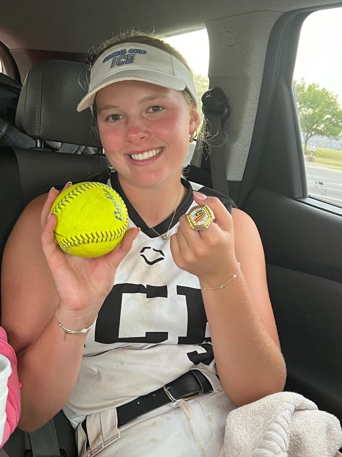 WNSoftball (@wn_softball) on Twitter photo Congrats to <a href="/effron_ella/">Ella Effron</a> on her big win in her last tournament of her travel season. Way to work hard this summer kid!💪💪 Congrats to <a href="/effron_ella/">Ella Effron</a> on her big win in her last tournament of her travel season. Way to work hard this summer kid!💪💪
