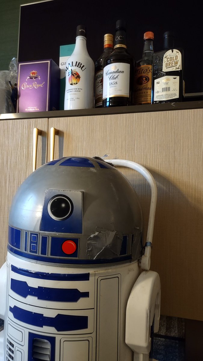 Setting up my booth at San Diego Comic-Con.