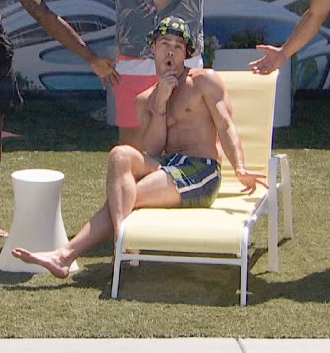 taylorwthelays's tweet photo. Sometimes babygirl is a 30 year old Italian man from Brooklyn #bb26 https://t.co/CosFij8ZFY