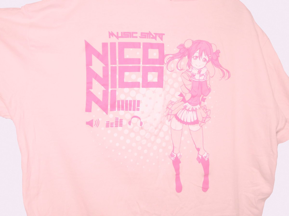 7MIX_foreshadow's tweet photo. きのうはにこちゃんのおたんじょうびだったから
ひさしぶりにTシャツ着たんだょ！

らいねんはおいわいできるかな。。。(´・ω・`) https://t.co/cR3YbK6pvQ