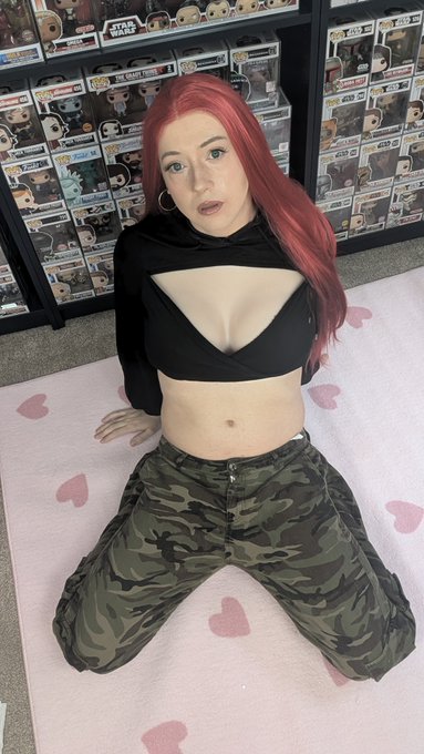Red wig domination continues with an accidental Kim Possible cosplay (the non-Disney Channel version)  #crossdresser<a href="/tag/makeup"class="tags"><span>#makeup</span></a><a href="/tag/genderfluid"class="tags"><span>#genderfluid</span></a><a href="/tag/cosplay"class="tags"><span>#cosplay</span></a><a href="/tag/trap"class="tags"><span>#trap</span></a><a href="/tag/sissy"class="tags"><span>#sissy</span></a><a href="/tag/crossdresser"class="tags"><span>#crossdresser</span></a>