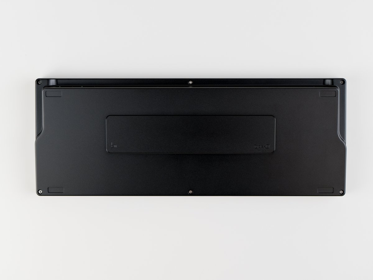 We're running a limited in stock drop for the ProtoType-B)! This true MX HHKB 60% keyboard by bababaul features an integrated USB hub and two mounting options: Hotdog (O-ring strip) and top mount!

Pricing:
A Stock - $450, A Minus Stock - $440, B Stock -$430