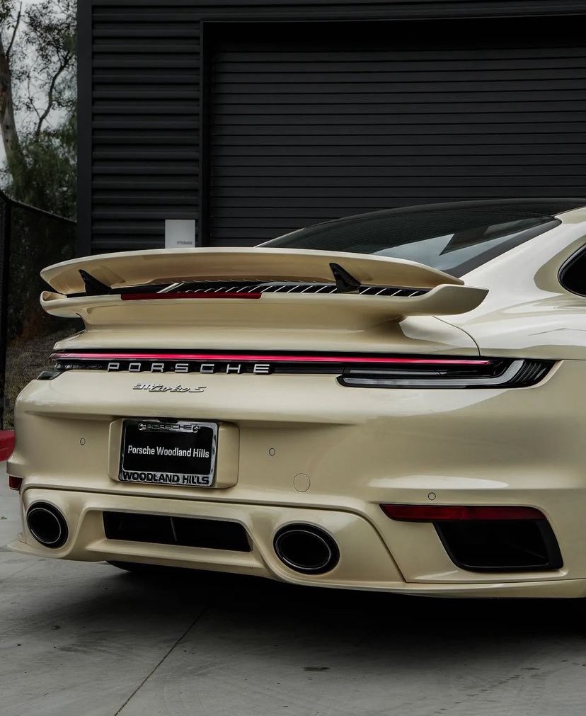 992 TurboS in PTS Crème White 🤍