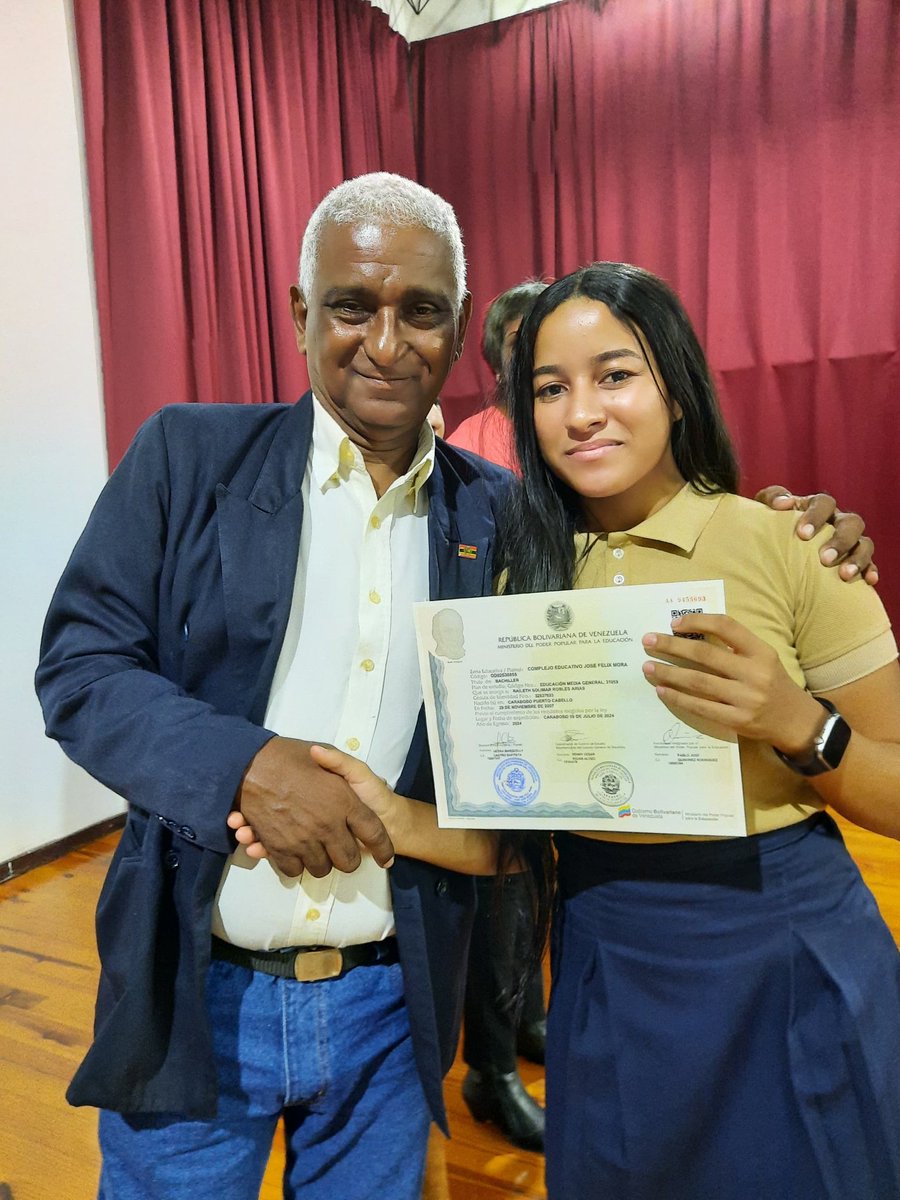 Gracias a las politicas educativas del gobierno nacional implementadas por nuestro Presidente Nicolas Maduro, Ministra Yelitze Santaella y en articulación con nuestra autoridad única de Educación del Estado Carabobo Lcda Xiomara Luna.
