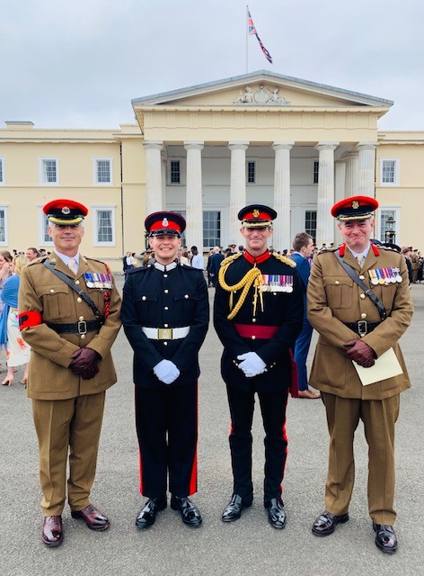 Worthy_Down's tweet photo. A warm welcome and congratulations to our two newest officers in the Corps, 2Lt Christopher Connon AGC (RMP) and Capt Natalie Coveney AGC (ALS) from Commissioning Course Short 242

#AGC #RMAS #Army  #ArmyReserve https://t.co/q96H8liFSd