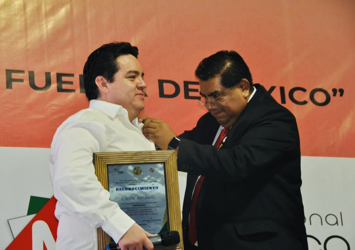 charliedelvalle's tweet image. Agradezco la invitación a Dr. Jorge Serna y a Vidal Llerenas a la inauguración de la Expo MIPYMES Mexicanas 2024 y Red Nacional México Emprende, donde recibí algunos reconocimientos y di una Conferencia llamada el “Ave Fénix resurgir desde las cenizas” #Interjet ✈️🥇🏆🌎🇲🇽