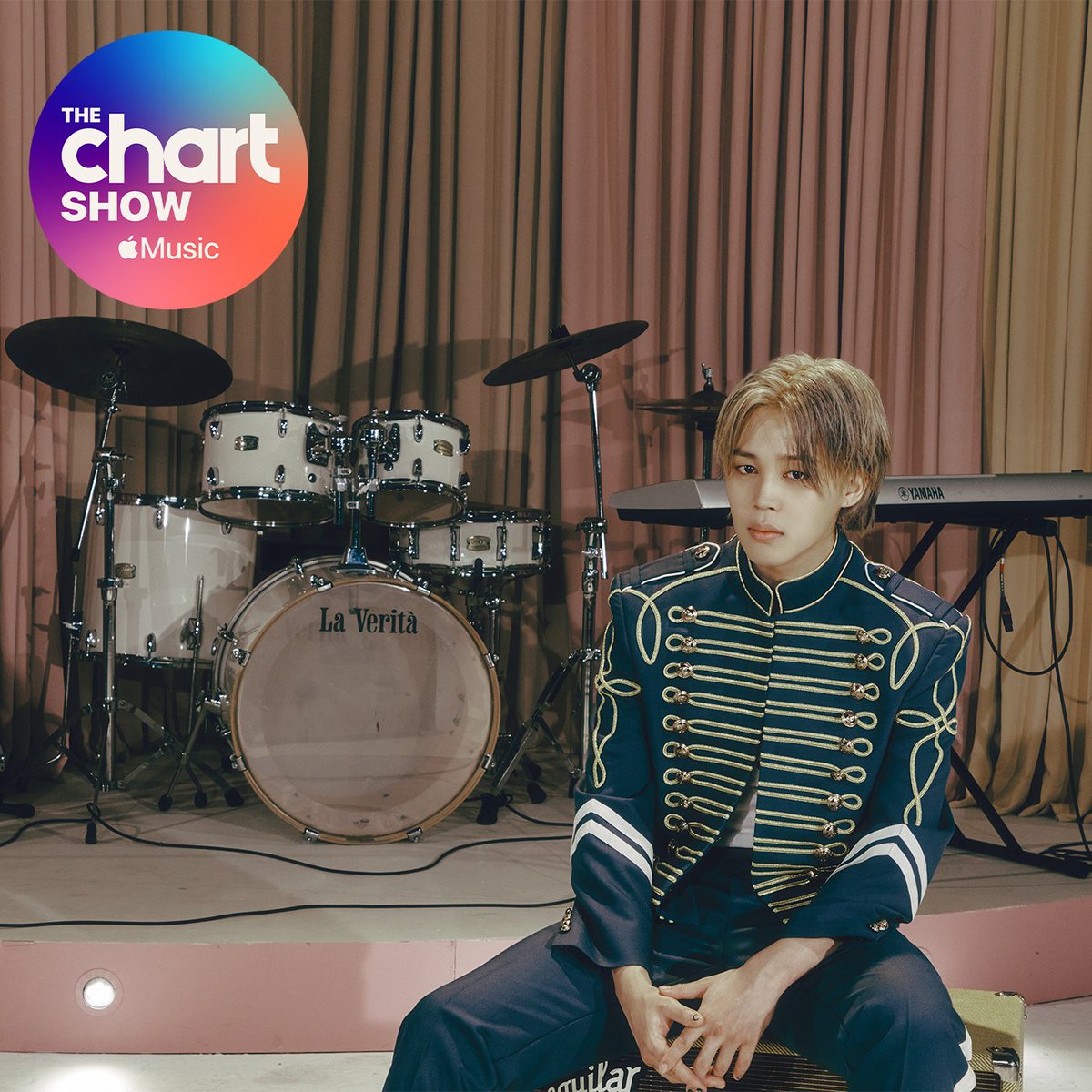bts_bighit's tweet photo. Check out Jimin's Who on the @AppleMusic Global Chart Show with @BrookeReese

🎧EP.664: https://t.co/eS7XzXjyKE

#지민 #Jimin #Jimin_Who #Jimin_MUSE https://t.co/H2vT2YhsZZ