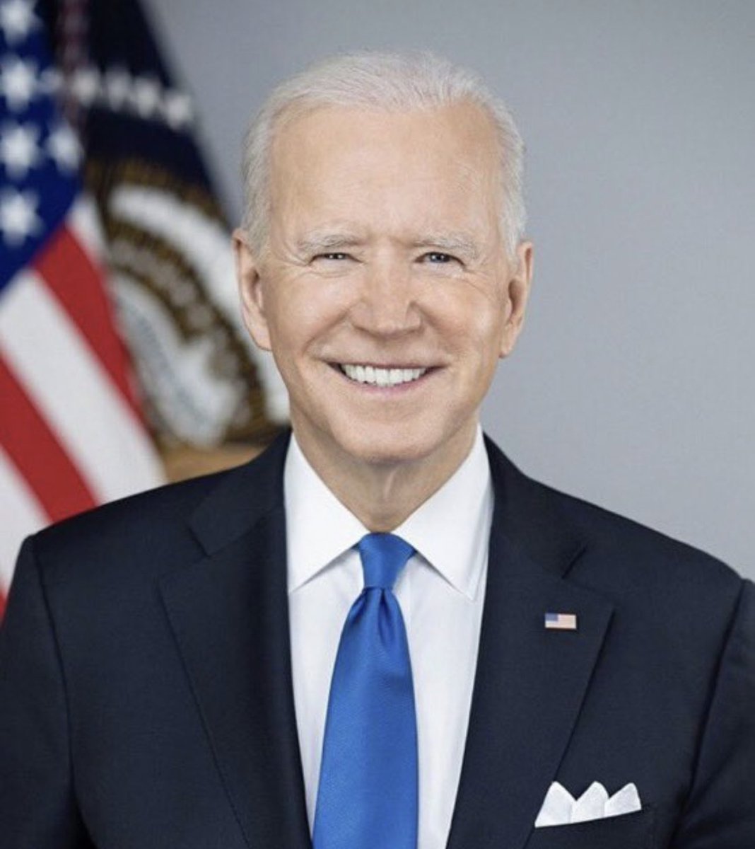 liv1nginadream's tweet image. Dan Reynolds from Imagine Dragons will be replacing president Joe Biden in the 2024 Election.