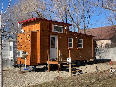 UtahRVPark's tweet photo. Yes we take tiny homes here #tinyhomes #utahrvpark #willardpeakcampground https://t.co/OqzX4aarEq