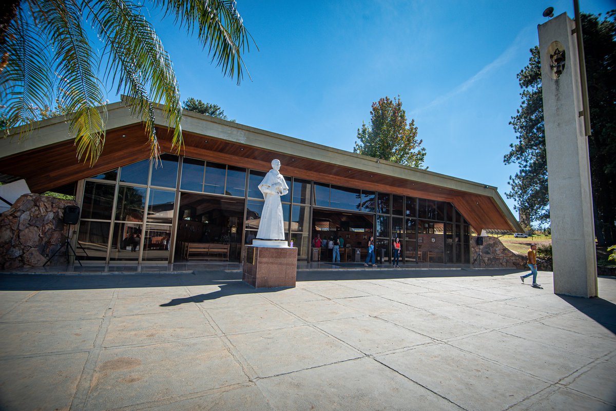 alanrones's tweet image. Meus sobrinhos Gêmeos recebendo as bênçãos do batismo e claro que eu estive lá fotografando este dia especial e que seja um marco do início de uma vida cheia de amor, fé e alegria. 📷
#AlanFotografia #FotoProfissionais #Batismo #Família #Amor #Fe #Gêmeos