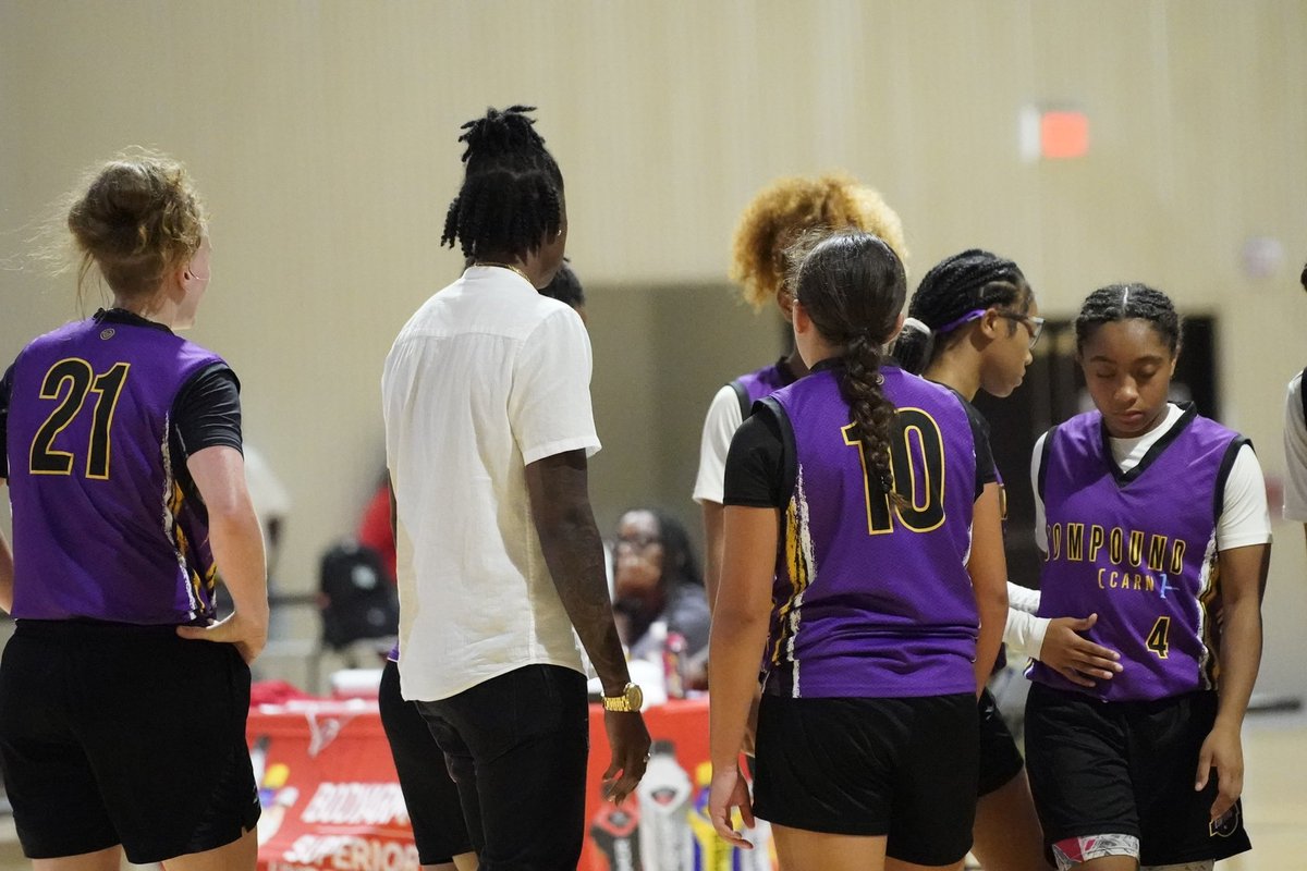 Amazing close to a great season 📈. Tough loss in the championship. Many things to look forward to for next season. 💜 I’m so grateful for this group of athletes‼️ I love my girls 🤞🏾🫶🏾. I’m so proud. 

Team Carn 2024 ♾️💛