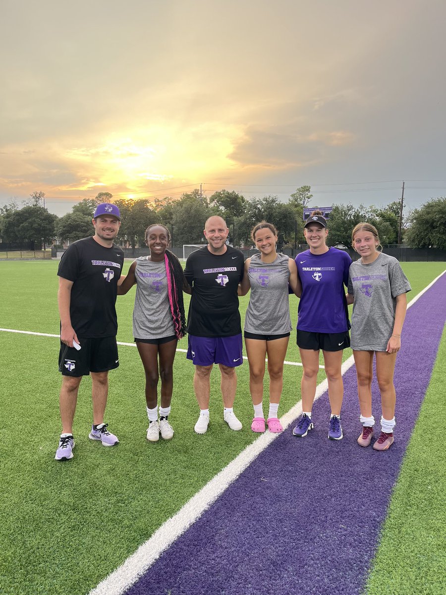Thank you Tarleton and Coach Pete for putting on a great camp. I really enjoyed meeting all the girls and coaching staff! Good luck on your upcoming season!!@TarletonSoccer <a href="/TheSoccerWire/">SoccerWire</a> <a href="/SOLARECRL_U19/">@SolarU18_19ECRL</a> <a href="/AHMOgirlsSoccer/">Wylie Girls Soccer</a> <a href="/ImYouthSoccer/">ECNL/GA/Recruiting/College Soccer</a>