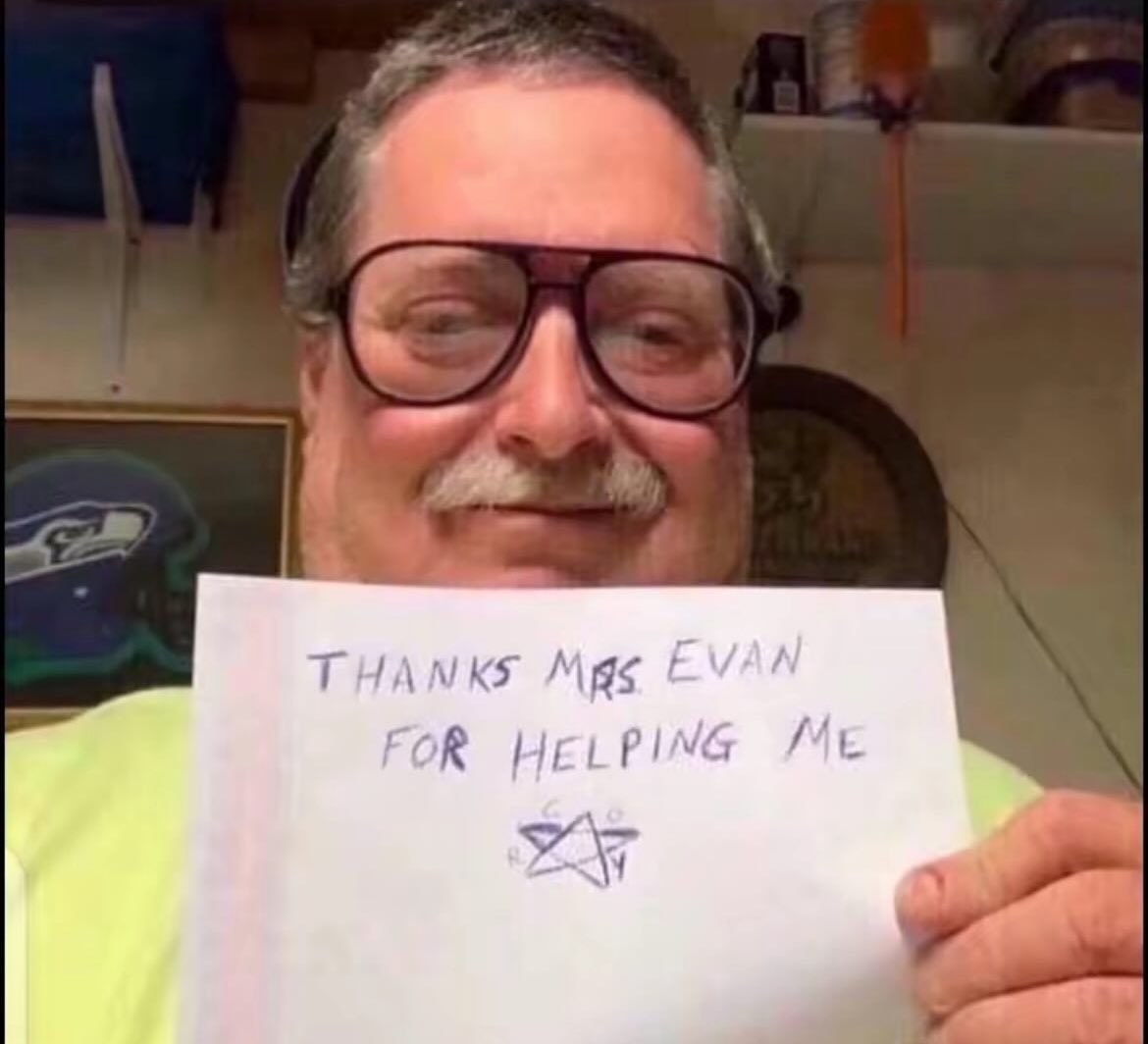 evanskatebillionaire (@evanskate708) on Twitter photo 