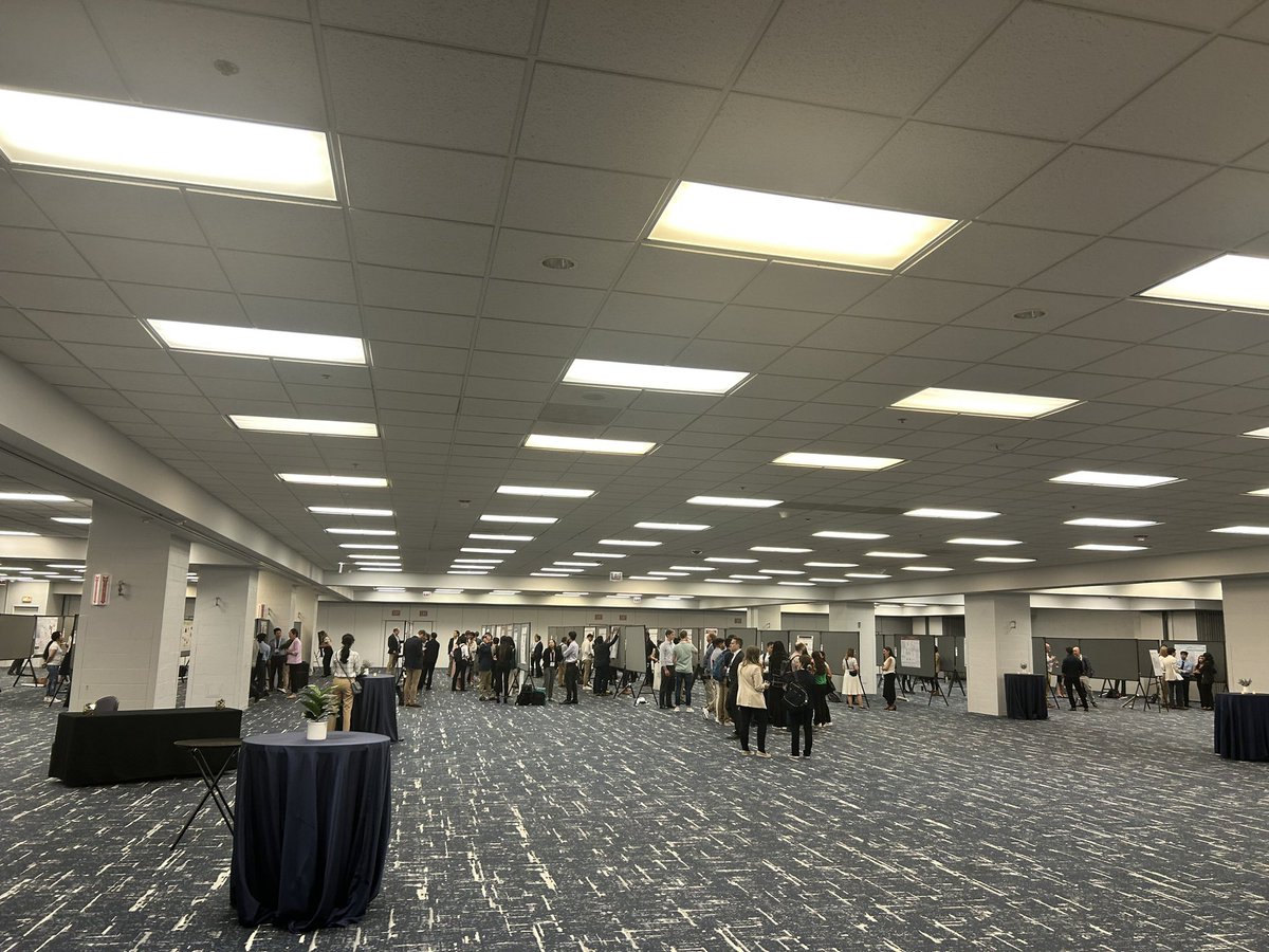 AnaVujic5's tweet image. Finally at #BCVS24 after 4y. Really cool posters presented today here in Chicago.🇺🇸Looking forward to tomorrow’ presentations and sessions. 🤩