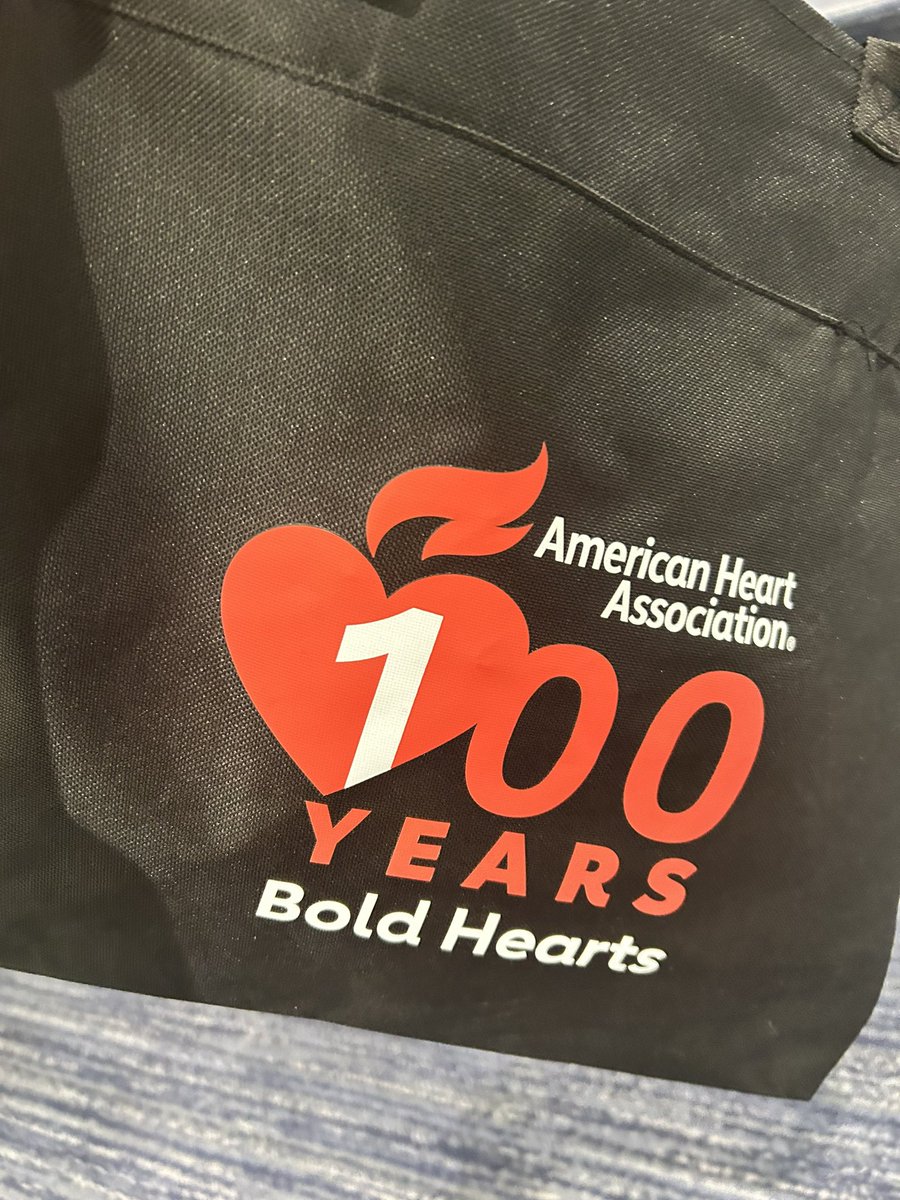 AnaVujic5's tweet image. Finally at #BCVS24 after 4y. Really cool posters presented today here in Chicago.🇺🇸Looking forward to tomorrow’ presentations and sessions. 🤩