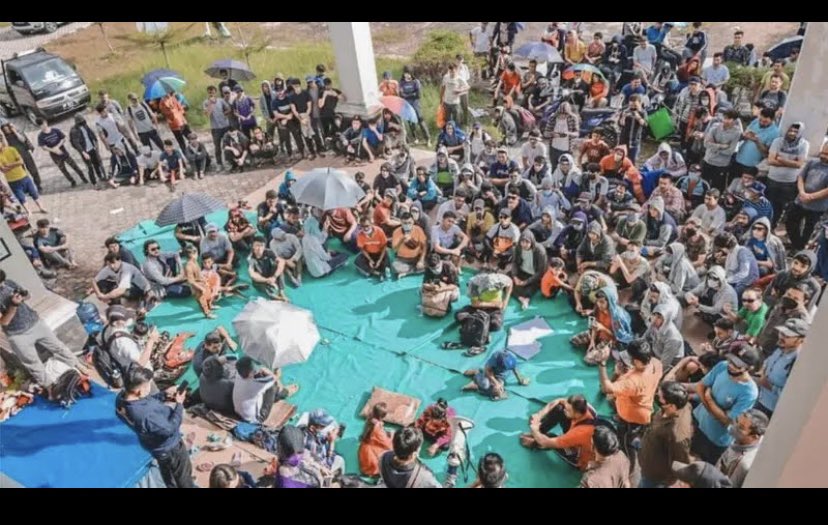 The Situation of Hazara Refugees in Indonesia:

Hazara refugees in Indonesia face serious and widespread problems that have made their lives extremely difficult. These refugees have fled to Indonesia mainly due to war, violence, and discrimination in Afghanistan. Many have been