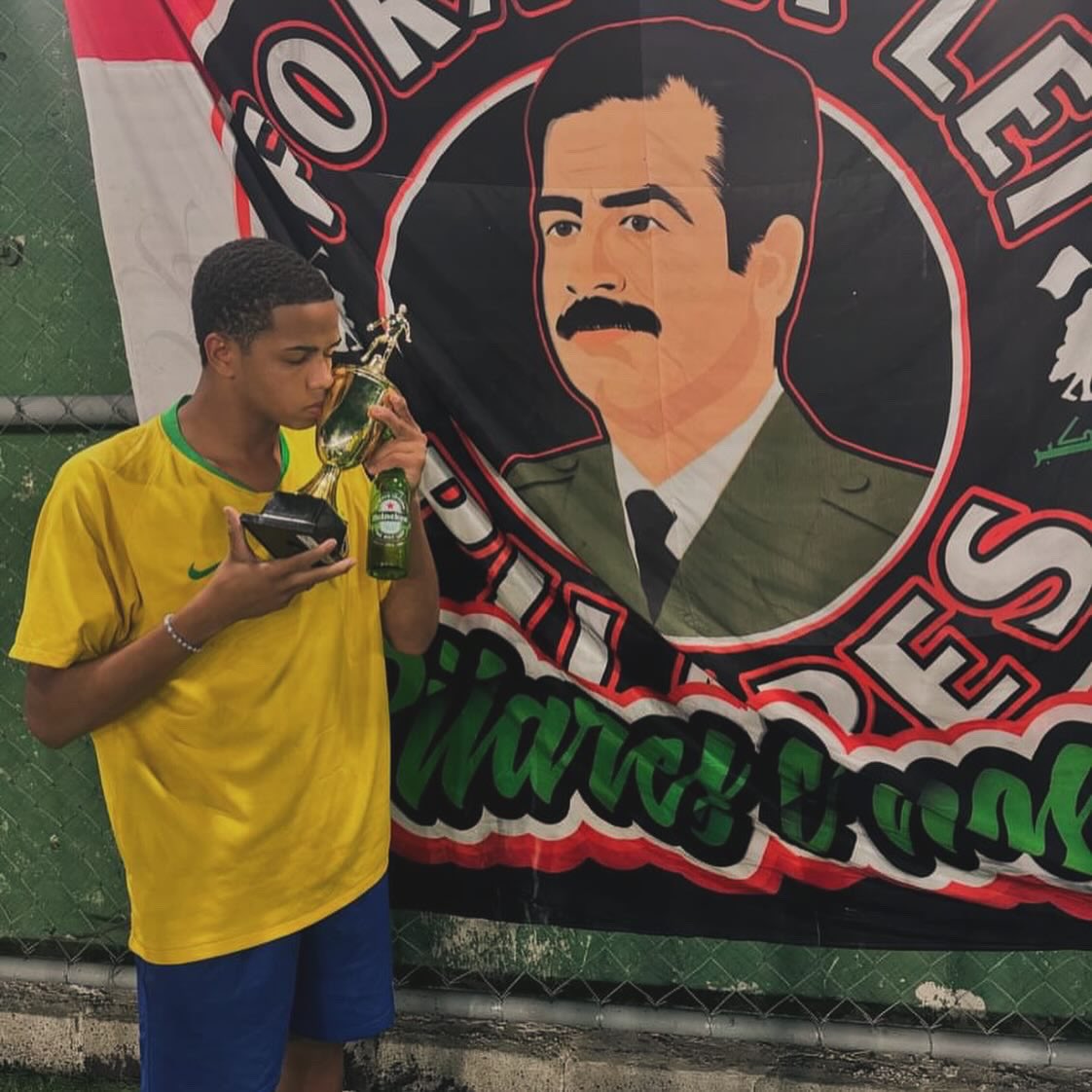 santin_750's tweet photo. Dormi e acordei campeão no Ramiro 🇧🇷 https://t.co/rFQSXCKxzl