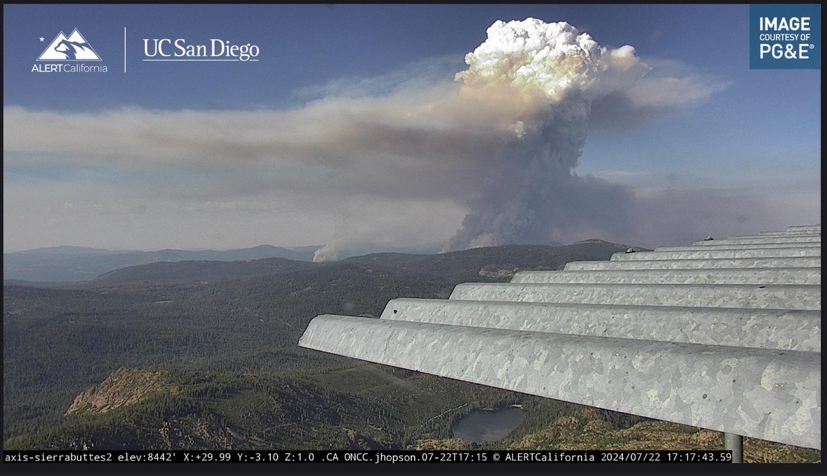 KarlWeisker's tweet image. #MillFire(bigger in WhiteHawk) and  #SmithFire Plumas county -Entire town of Delleker told to Evacuate =GO cameras.alertcalifornia.org/?pos=39.7344_-…