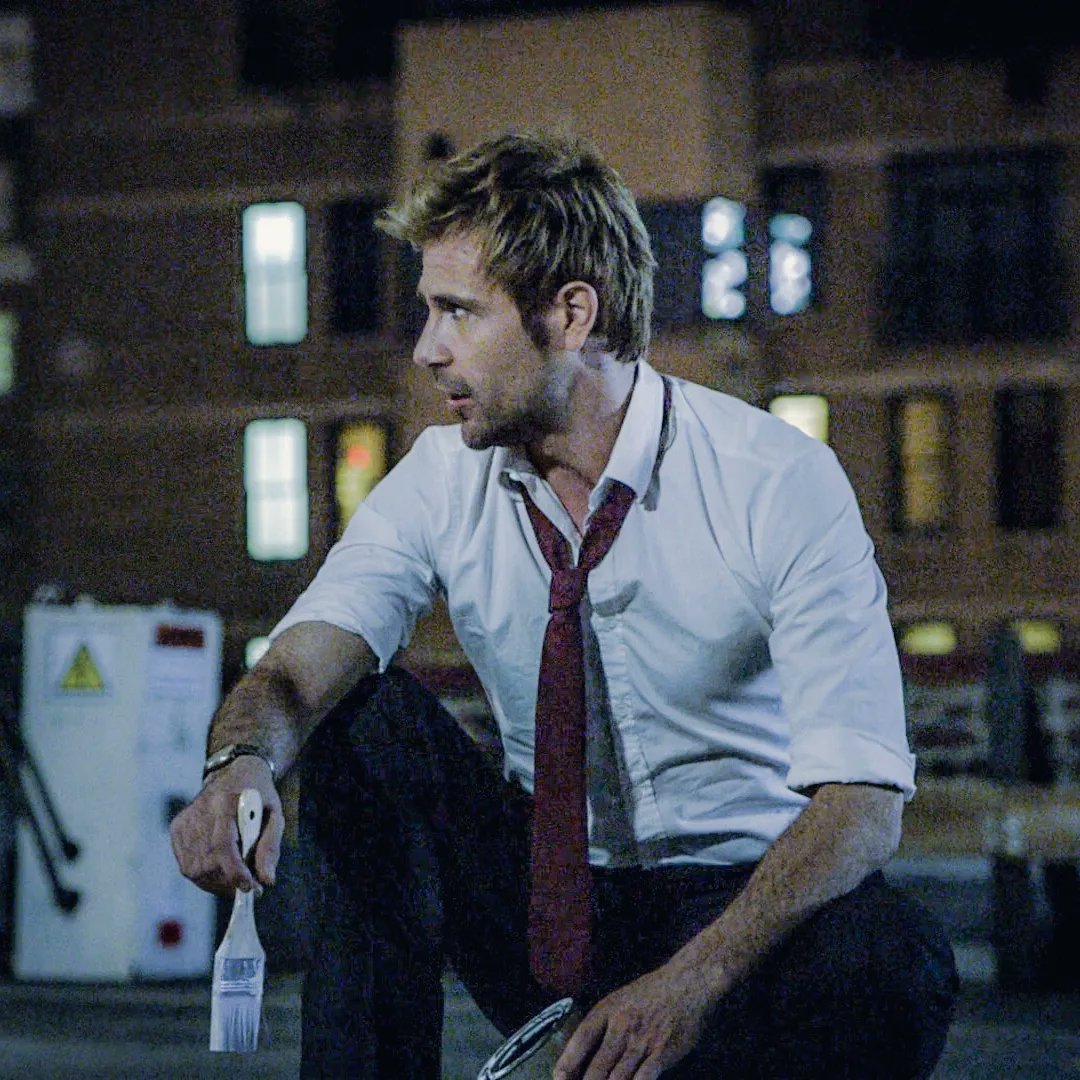 ShellyQ20's tweet photo. 🔥Some #MattRyan #Constantine a day keeps your demon away!🔥
Screenshot (47/∞) from episode 1x01: Non Est Asylum (🧵2/2) https://t.co/zFwNvND3Wt