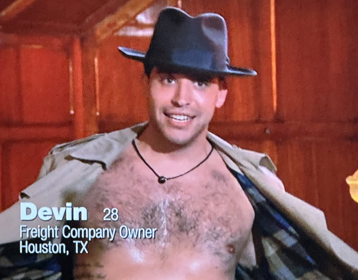 TheBachBabes's tweet image. This is the figure I see in my nightmares 

#TheBachelorette