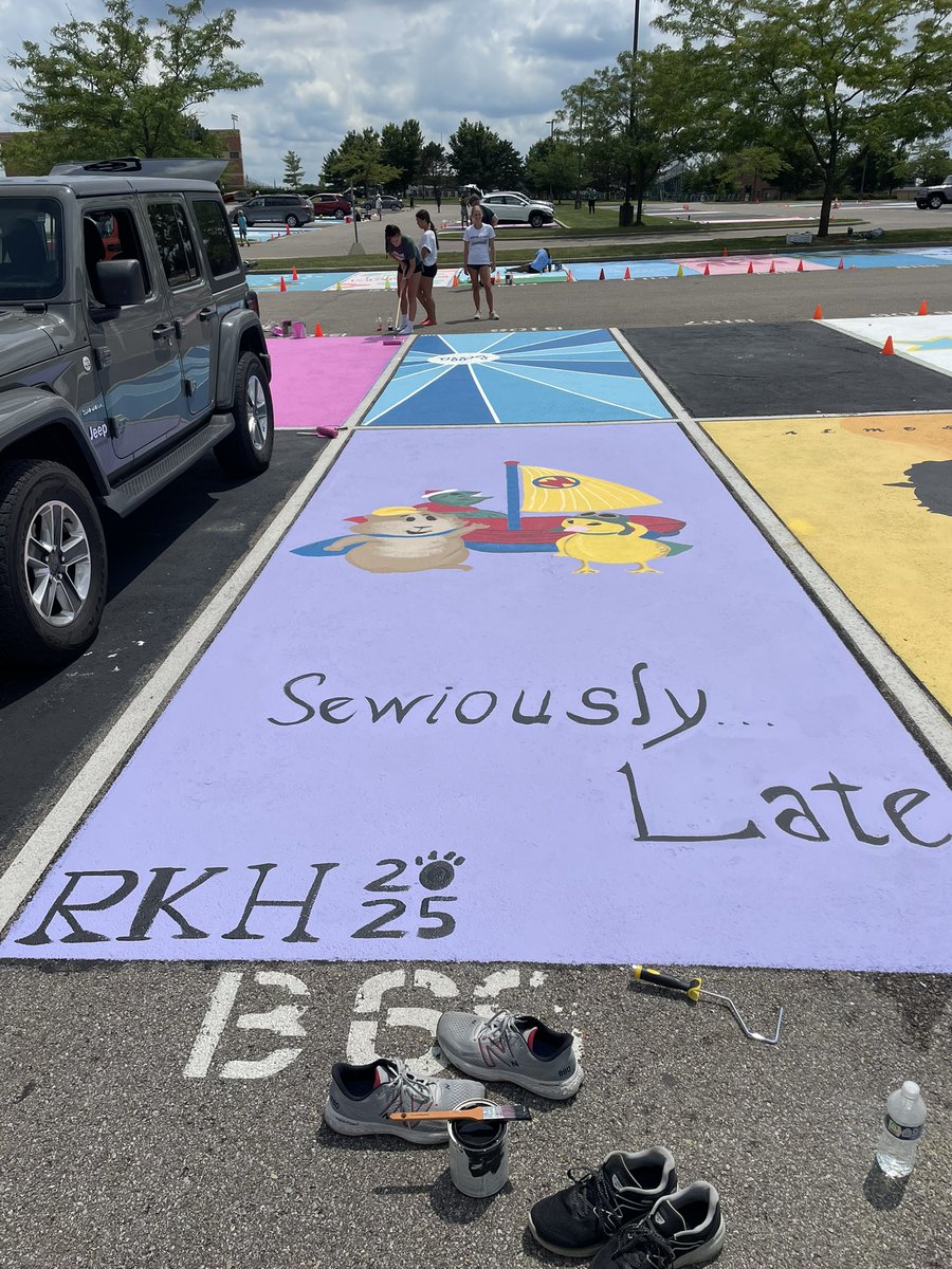 As MingMing says: “This is sewious!!!”Senior year!! #MasonMoment #seniorparkingspot #MHS2023💚 #wonderpets