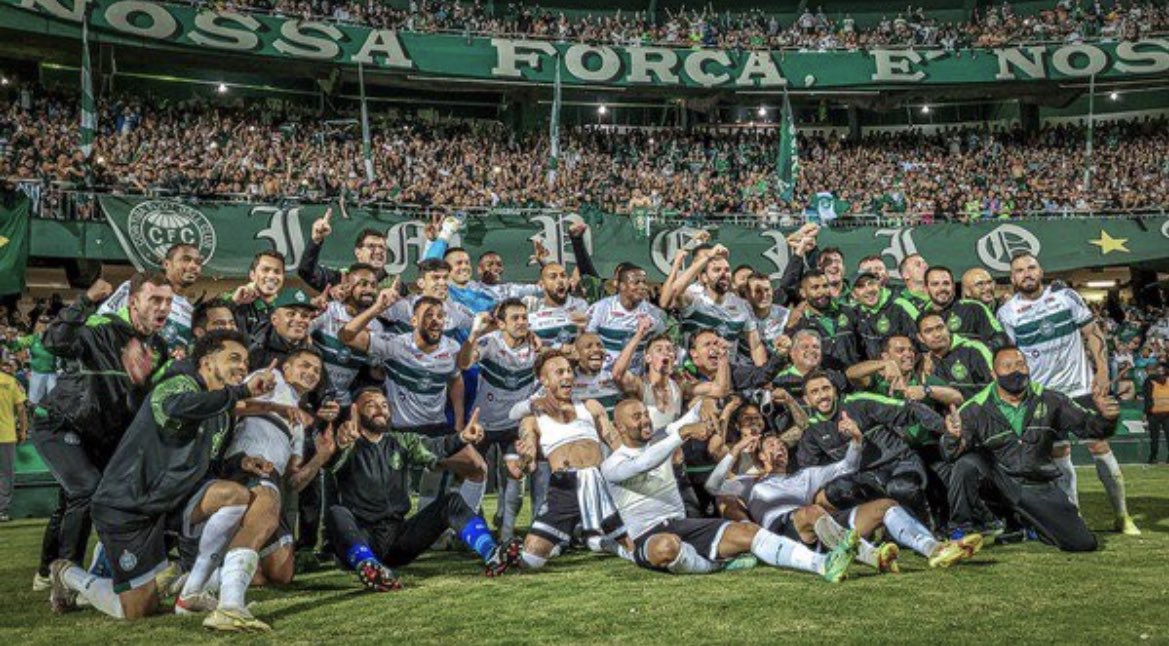 mazzinha__'s tweet photo. Apenas saudades dessa época https://t.co/SI6CWIPb16