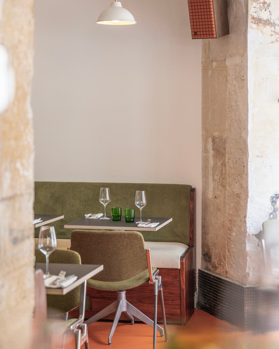 Super-Huit, mieux que Mieux ? Lire la suite : parisbouge.com/restaurants #restaurant #restaurantparis #parisrestaurant #restoparis #bonneadresseparis #photoculinaire #bistrot #bistro #paris8