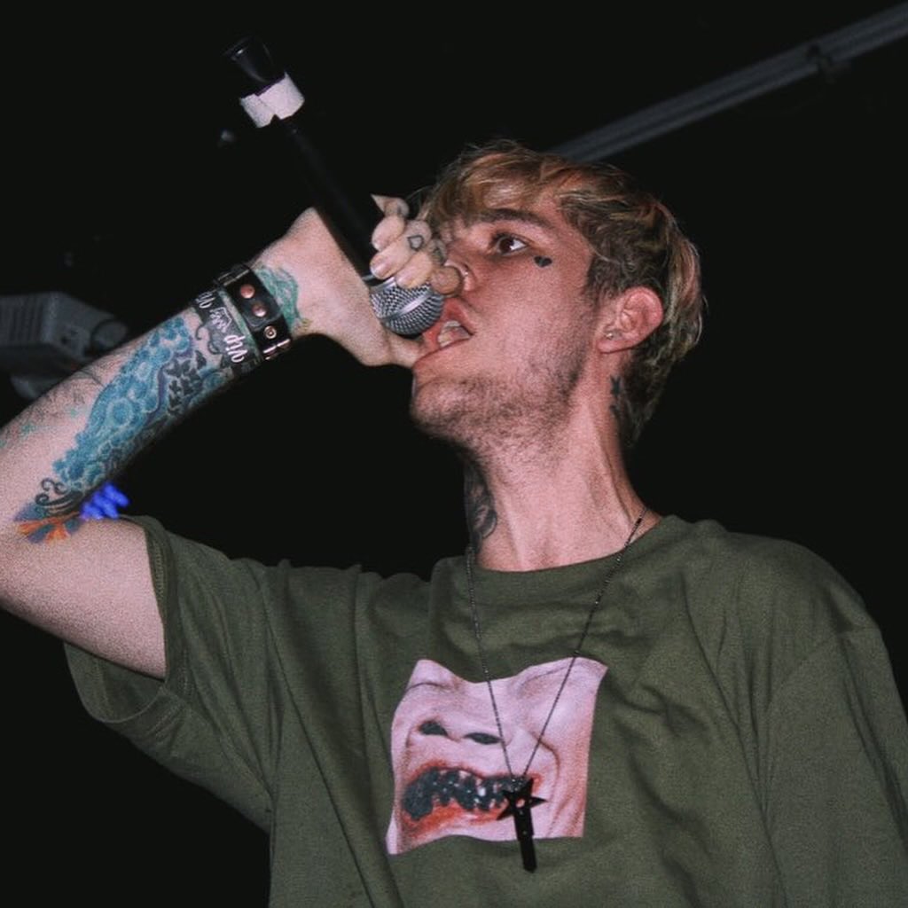 RubysNephew's tweet photo. 8 years ago today, Lil Peep released
“sex [last nite]” after spontaneously creating it in an airbnb a few hours before opening for $uicideboy$ in Phoenix, Arizona where he played it for the first and only time.

thoughts on this track? https://t.co/W79mVmJ5rV