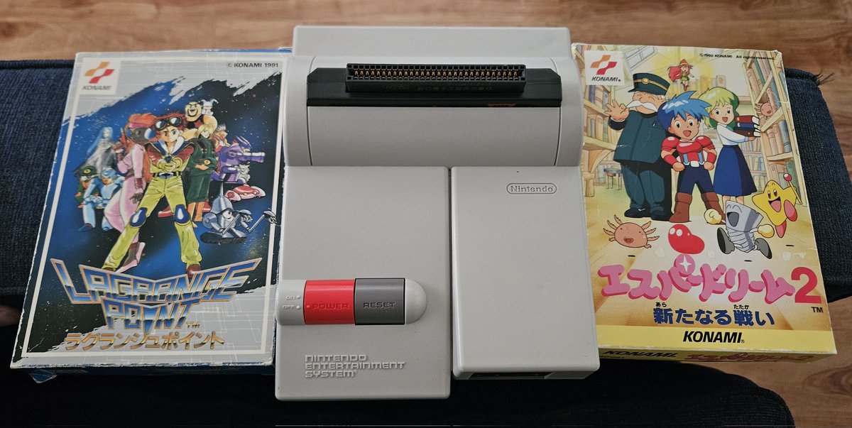 FJ_CBR's tweet photo. Finally got my toploader which was RGB modded along with the power light, thanks to Eric Bishop which I'll take later. It included Esper Dream 2 and Lagrange Point CIB with translation to them.
#nes #retromod #retrogames #retrogamer https://t.co/HEFv9DD3rE