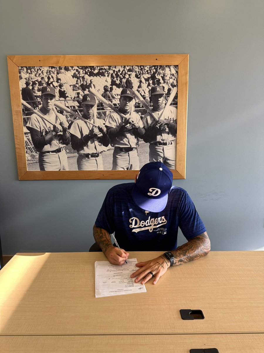 IsaacAyon4's tweet photo. All I needed was a chance. @Dodgers let’s get to work!! https://t.co/0Urlmaix4I