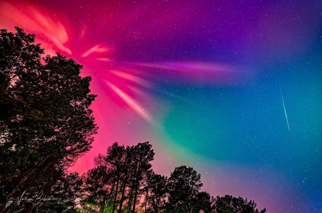 Crazy how just awhile ago this was the worldly fascination, is quite beautiful though 😍