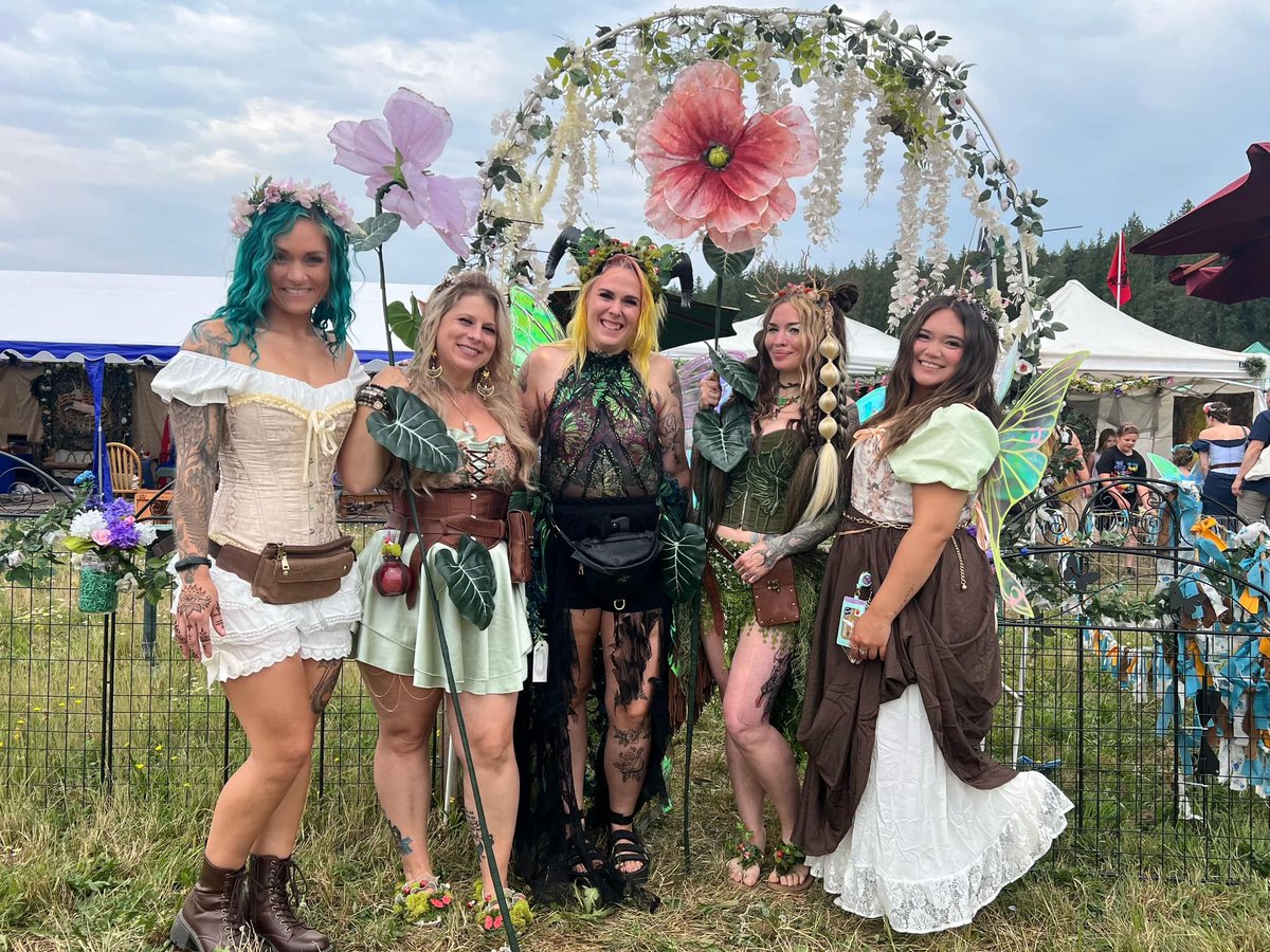 washingtonfaire's tweet photo. From a Fan: "Yesterday was the best!" Thank you Christina A.! Join our fan page for more Fan experiences & interactions: https://t.co/bISw7rFUSd
4 more weekends to come out to #WMRF and have the BEST time of the Summer! https://t.co/nA42WlsGni https://t.co/5PkCp1D5Sp