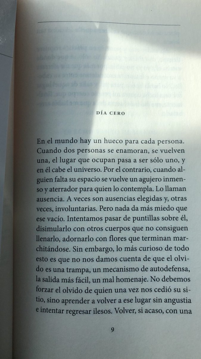 “Días sin ti”
-<a href="/elvirasastre/">elvira sastre sanz</a>