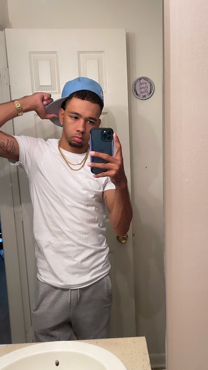 MG_TEZ_'s tweet photo. Mirror game cold 🫨😇😮‍💨 https://t.co/p1Jk4yF8MN