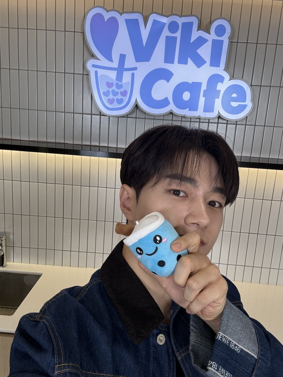 Viki's tweet photo. The day all #Viki Fans have been waiting for! 😍 💙  Dare to Love Me” star #KimMyungSoo, aka #L of #Infinite, is here at the #VikiCafe - ready to go LIVE in just a few minutes. Stay tuned! 🫰 https://t.co/JFLvda9rWU