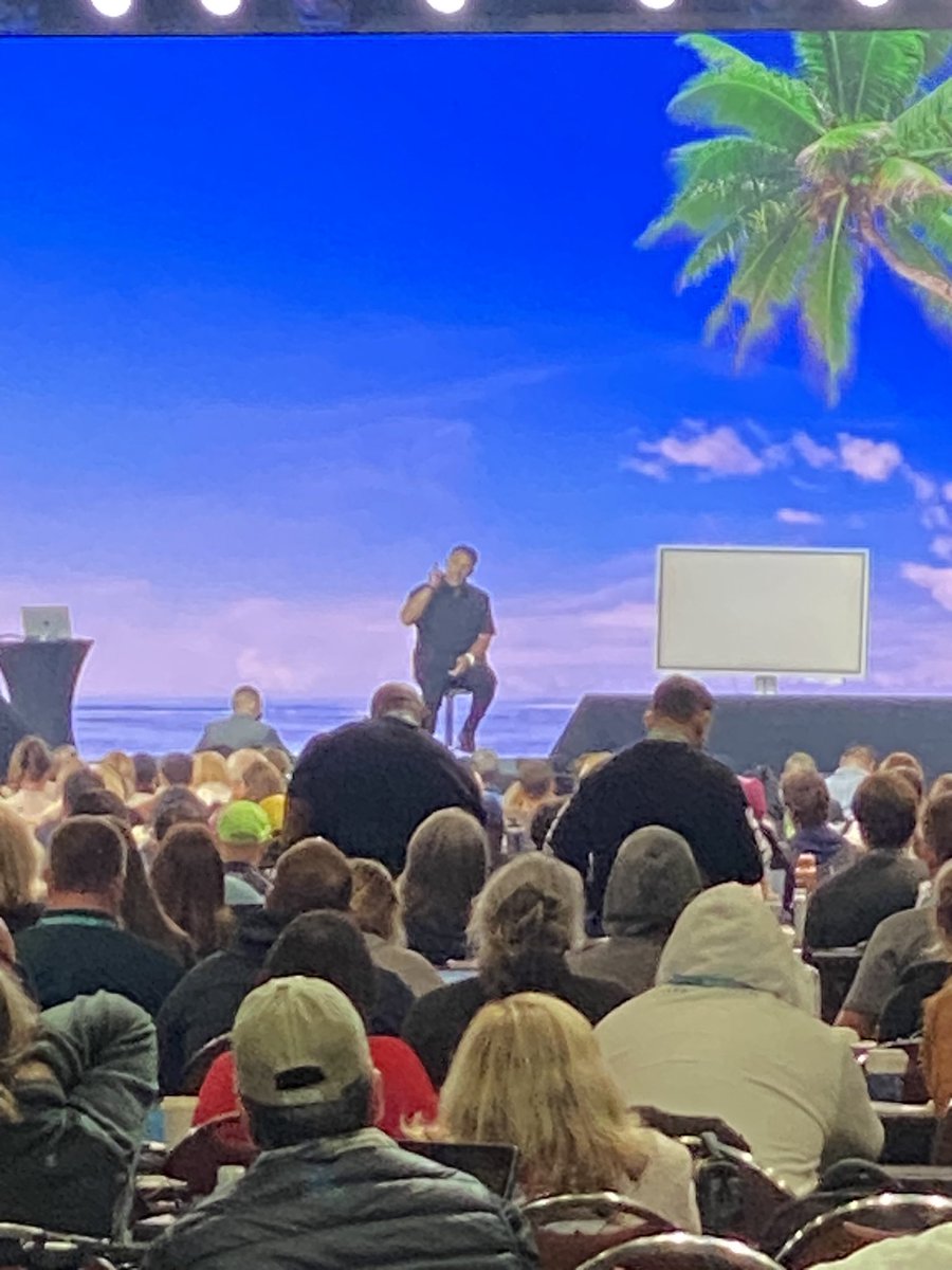 Ryan Lilly tweet media