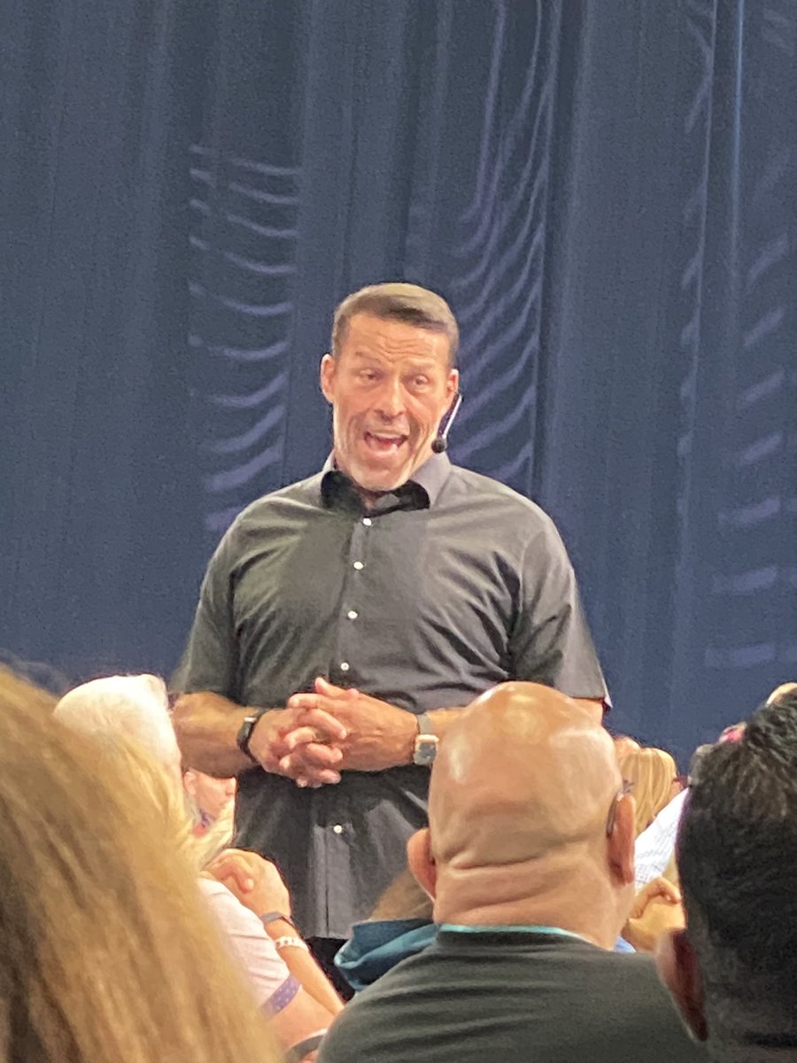 Ryan Lilly tweet media