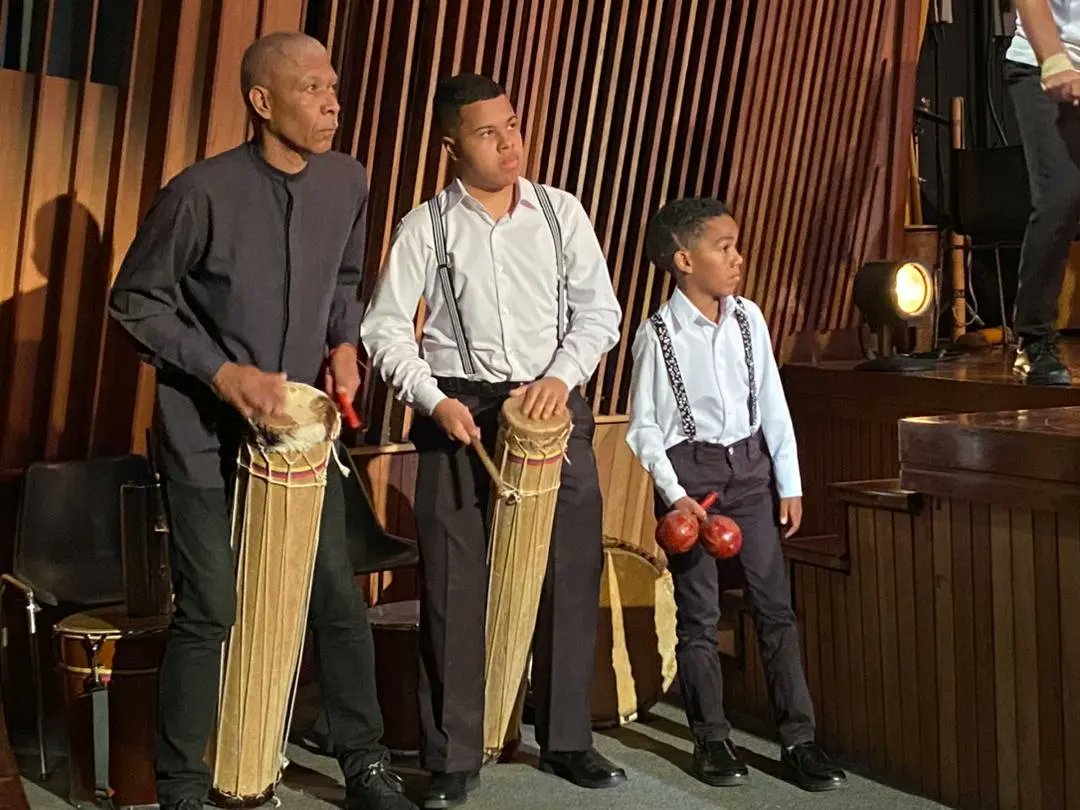 El día de ayer, domingo 21 de julio, disfrutamos del concierto "Somos luz y música: cantos para celebrar la esperanza" de los coros de la Fundación Schola Cantorum de Venezuela (<a href="/La_Schola/">La_Schola</a>). 🎶🎊

¡Gracias a todo el público que nos acompañó! ✨️