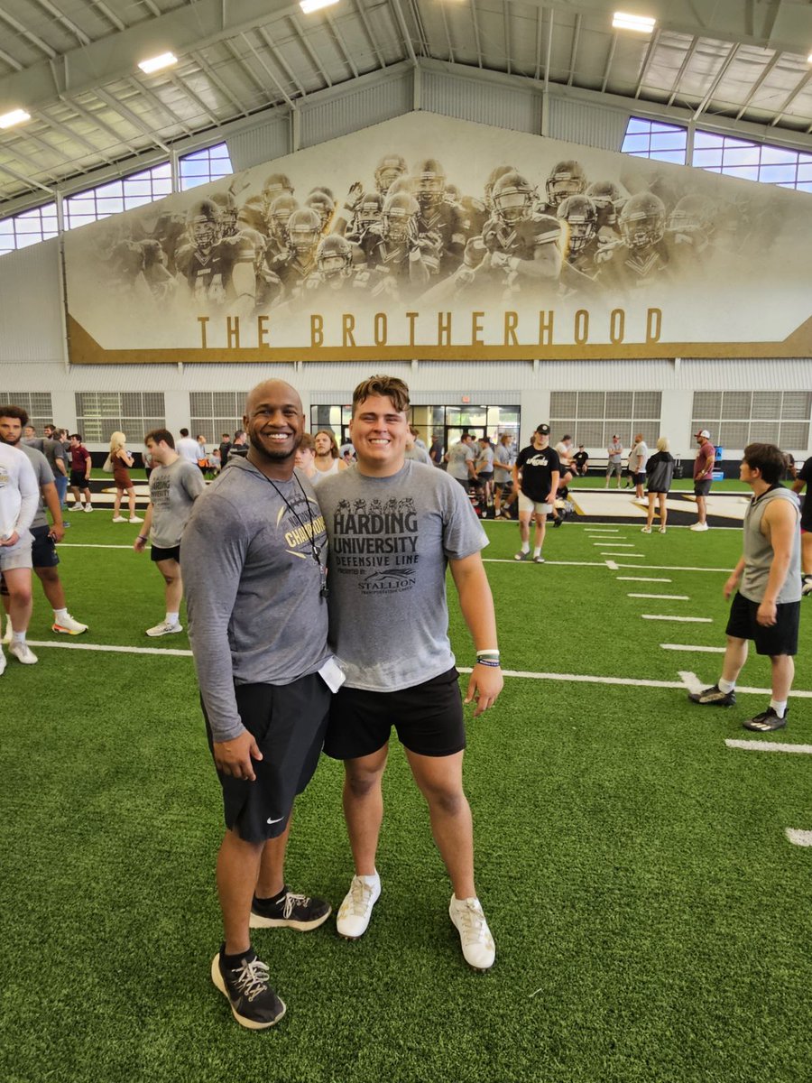 Noah Ostrander (@noah_ostrander) on Twitter photo After a great call with <a href="/CoachBigHU/">Trevon Biglow</a>, I am excited to announce that I have received an offer to Harding University‼️
<a href="/PaulSimmonsHU/">Paul Simmons</a> <a href="/Harding_FB/">Harding Football</a> <a href="/CoachTillman/">Willie Jamel Tillman</a> <a href="/CoachKnoxMCC/">Knox Robinson</a> <a href="/SpaceCoastO/">Jamie (Coach O) Ostrander</a> @BrettAKU50 @DougOliveiraMCC <a href="/Neefy87/">Neefy Moffett</a> <a href="/larryblustein/">Blustein Recruiting</a> <a href="/PRCoachBailey/">Jeremiah Bailey</a> <a href="/WicksCameron/">Cameron Wicks</a> After a great call with <a href="/CoachBigHU/">Trevon Biglow</a>, I am excited to announce that I have received an offer to Harding University‼️
<a href="/PaulSimmonsHU/">Paul Simmons</a> <a href="/Harding_FB/">Harding Football</a> <a href="/CoachTillman/">Willie Jamel Tillman</a> <a href="/CoachKnoxMCC/">Knox Robinson</a> <a href="/SpaceCoastO/">Jamie (Coach O) Ostrander</a> @BrettAKU50 @DougOliveiraMCC <a href="/Neefy87/">Neefy Moffett</a> <a href="/larryblustein/">Blustein Recruiting</a> <a href="/PRCoachBailey/">Jeremiah Bailey</a> <a href="/WicksCameron/">Cameron Wicks</a>
