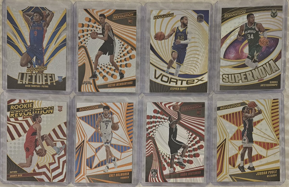 3bangerbreaks's tweet photo. Some #Hits from #Monthly #FREE #Break #18 for #TBBCrewElite
#TBBCrew #TBBDraft #NBA
#Hit #IshSmith #Autograph #LebronJames #VictorWembanyama #BrandonMiller #ChetHolmgren #StephenCurry #LaMeloBall #GiannisAntetokounmpo #JamieJaquezJr #KeyonteGeorge #AusarThompson #PaoloBanchero https://t.co/IqRUmNldnE