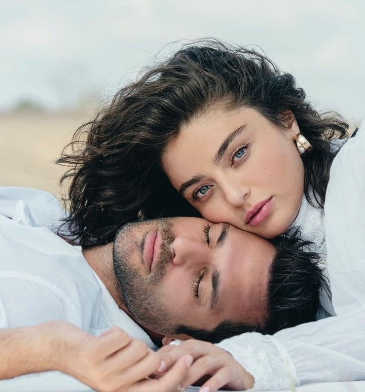 claraliz2020's tweet photo. Eles sao visual demais.... Quimica de milhoes ....misericordiaaaaa... vão entregar muito🫶
SevKer 🔥
#KaderBağları
#SevKer
#AyçaAyşinTuran
#SerkanÇayoğlu https://t.co/SQ0wb7puPS