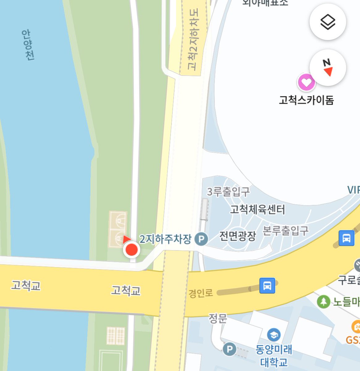 whatisyourhs's tweet photo. 안양천 다리 밑으로 이동해서 다시 나눔 시작합니다!
현장판매도 함께 진행 중입니다 https://t.co/XfNdzAH2vx