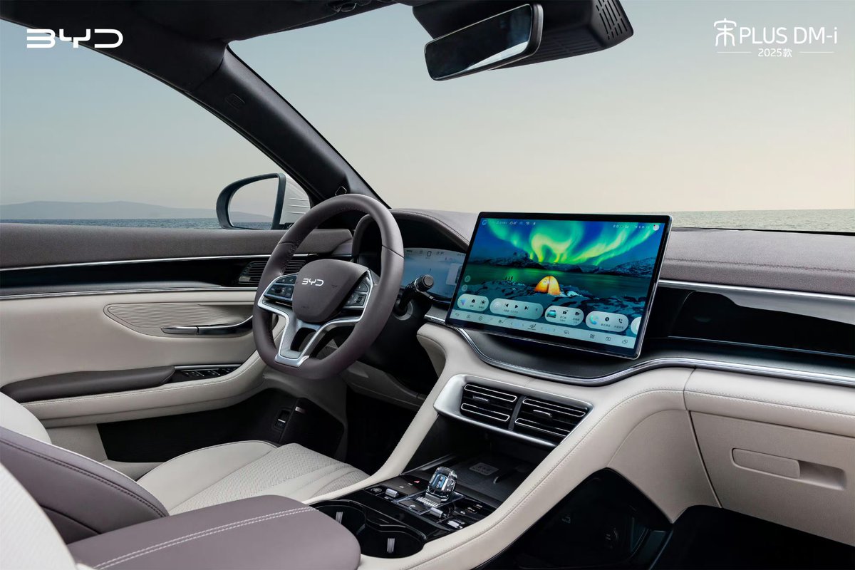 DriveGreen80167's tweet photo. New colors, enjoy elegance
Standard DiLink100 across all models
Technology embedded, intelligence in smooth driving
#2025SongPLUSDMi @BYDCompany 
#Cars #NewEnergyVehicles #BYD #SongPLUS #NewCarRelease $byddy #TechInnovation #CarEnthusiast #CarReviews #AutoNews #SmartDriving https://t.co/7AQMwfsh16